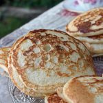 Pikelets ou drop scones (pancakes anglais et écossais)